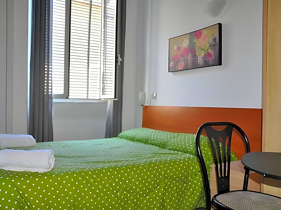 Freedom Traveller Hostel