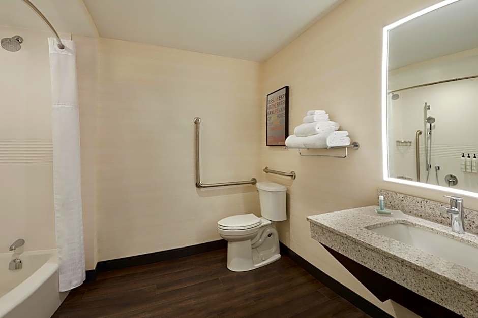 TownePlace Suites by Marriott Toronto Oakville