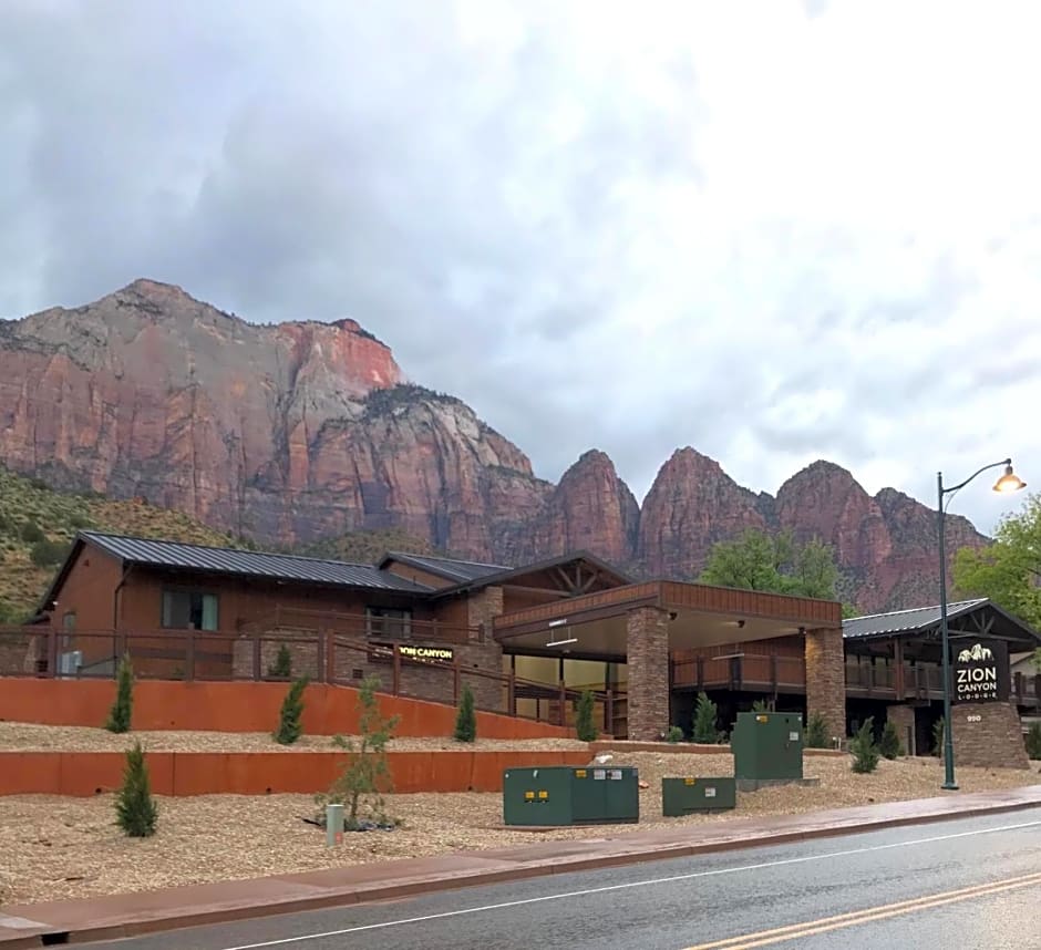 Zion Canyon Lodge