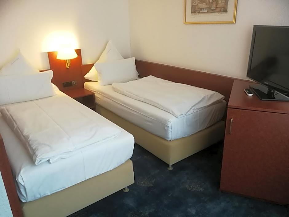 Photo 1 of 4 of Suite