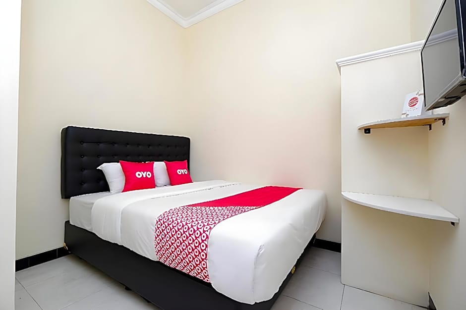 Capital O 2258 Santana Syariah Guest House
