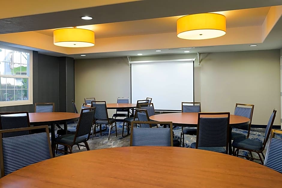 Fairfield Inn & Suites by Marriott San Diego Old Town