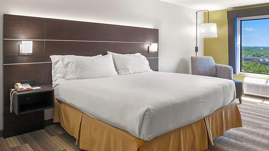 Holiday Inn Express Hotel & Suites Newton Sparta By IHG