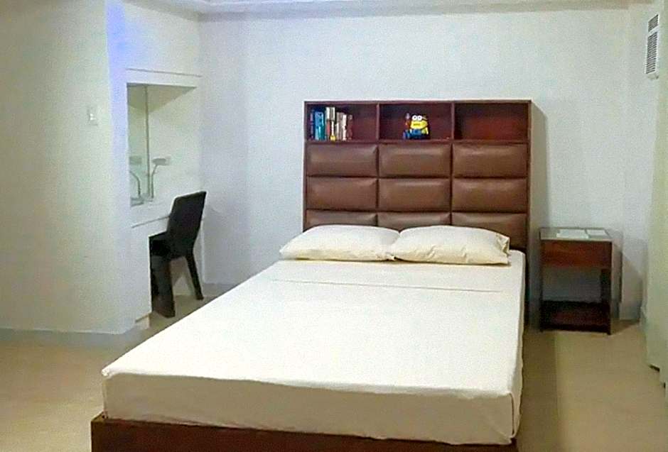 RedDoorz Plus @ Green Star Park Cagayan