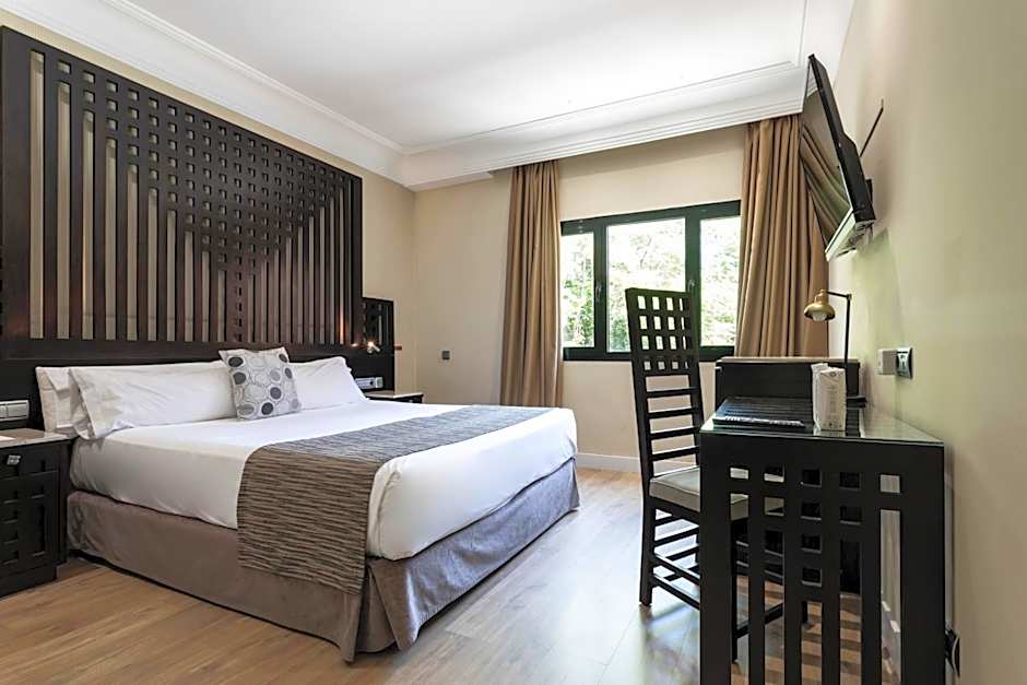 Petit Palace Arturo Soria Alcal