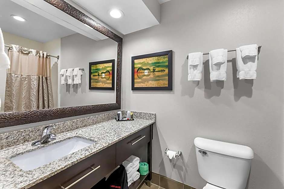 Brentwood Suites Nashville, an Ascend Collection Hotel