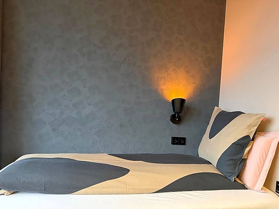 Hotel Lotus