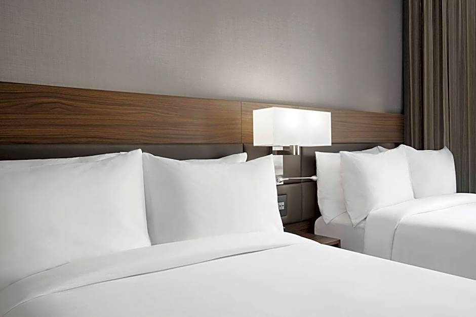 AC Hotel by Marriott St Louis Central West End