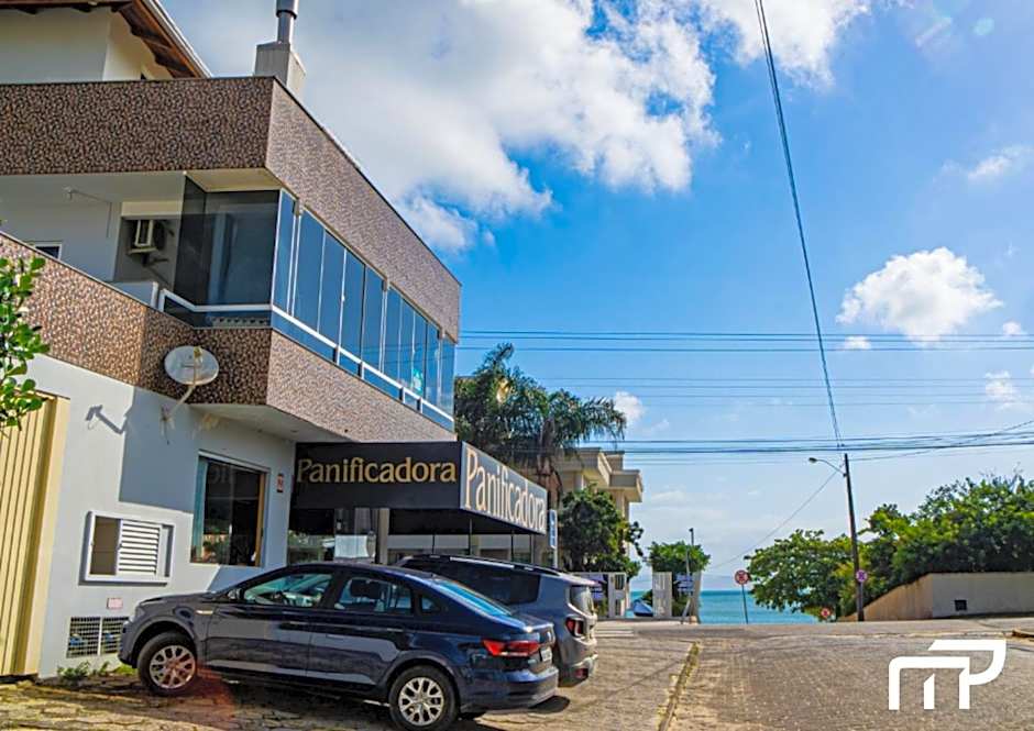 Marlene Canto Grande