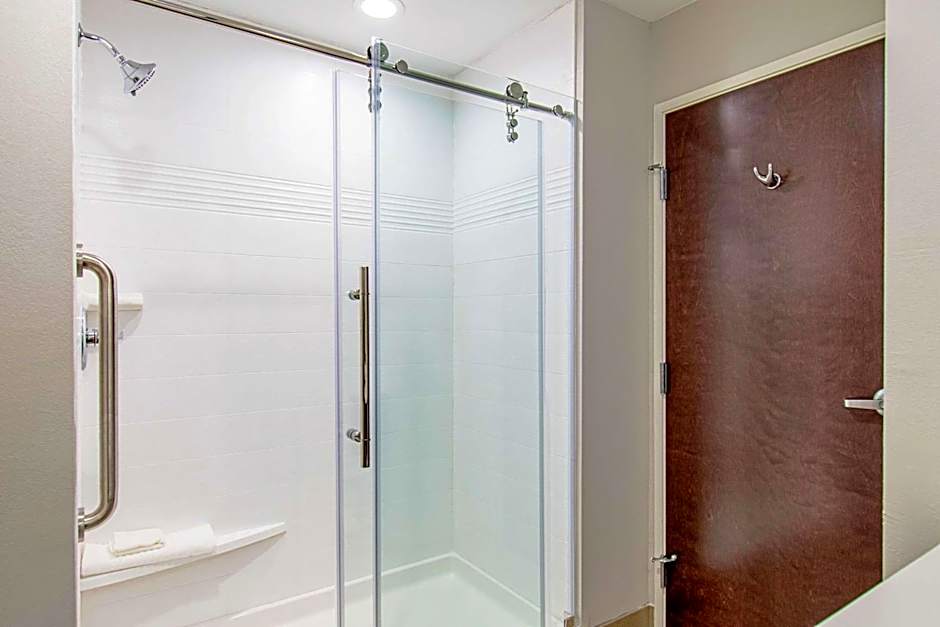 Comfort Suites Humble Houston IAH