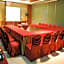 Allure Hotel & Suites