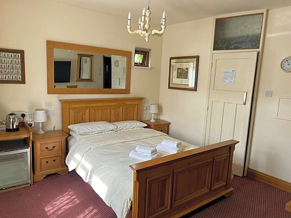 Oakwood Bed and Breakfast Heathrow