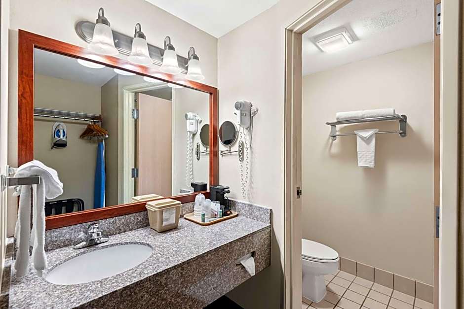 Best Western Airport Inn