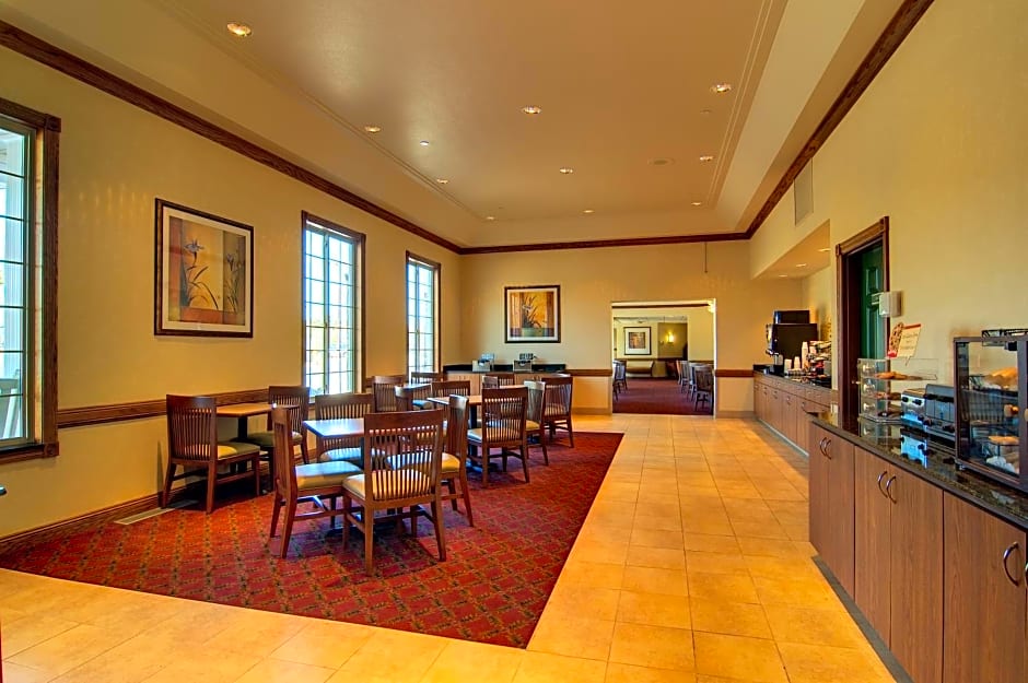 Country Inn & Suites by Radisson, Chanhassen, MN