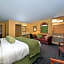 Quality Inn & Suites Grinnell near University