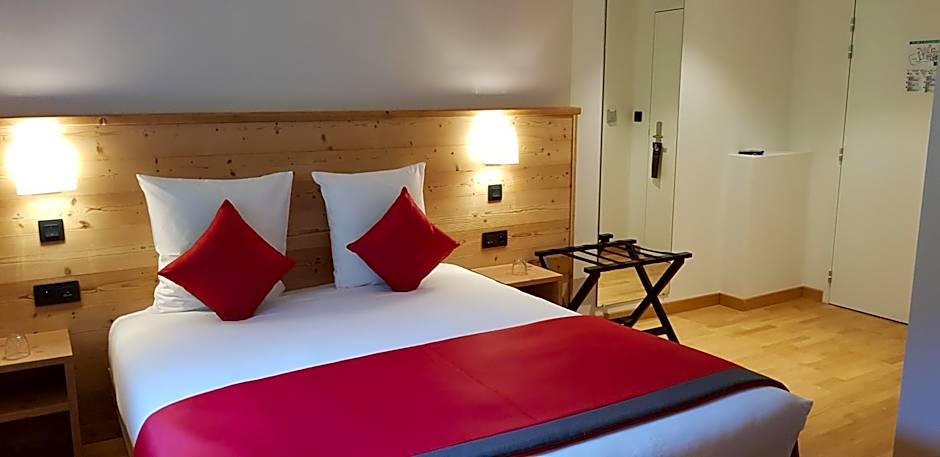 AUBERGE DES GLIERES Plateau des Glières