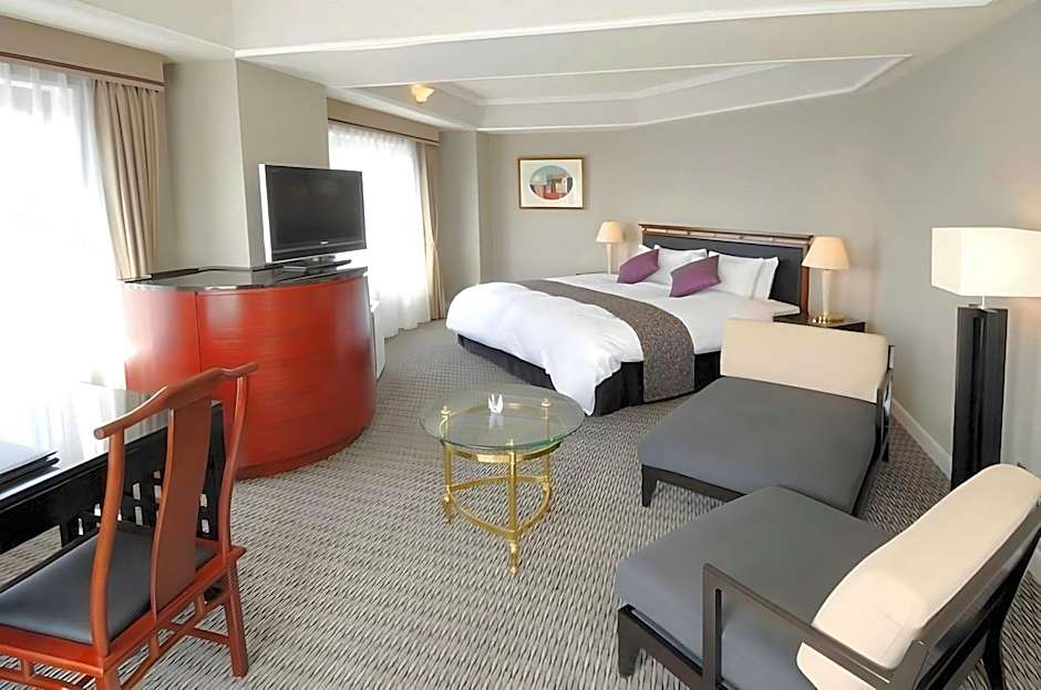 Kurashiki Royal Art Hotel