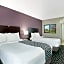 La Quinta Inn & Suites by Wyndham New Cumberland Harrisburg