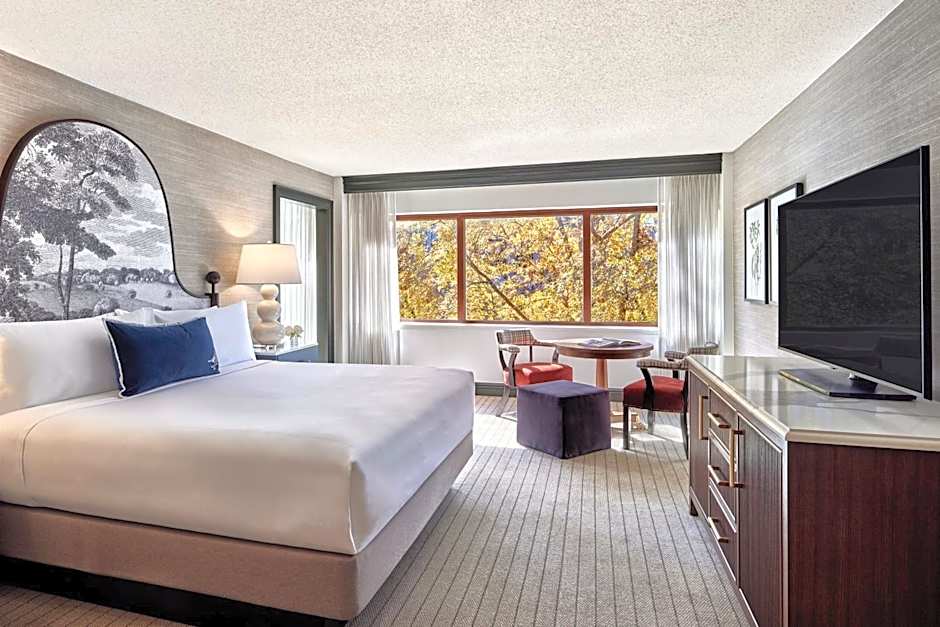 Omni Charlottesville Hotel