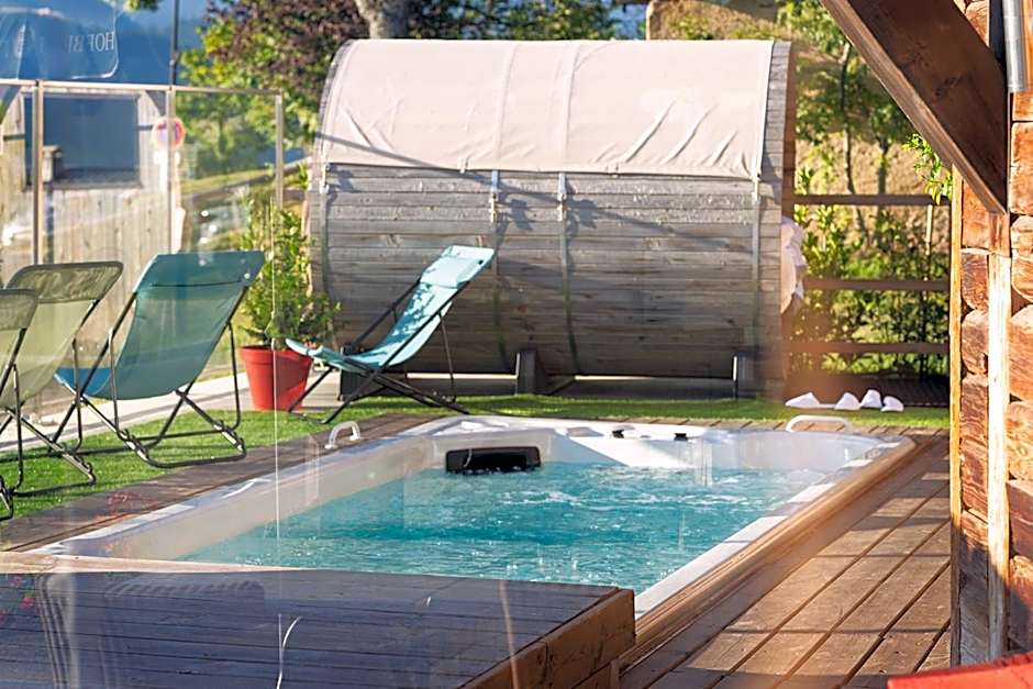 Chalet Hôtel du Mont-Charvin & Spa