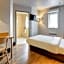 B&B HOTEL Dijon Les Portes du Sud