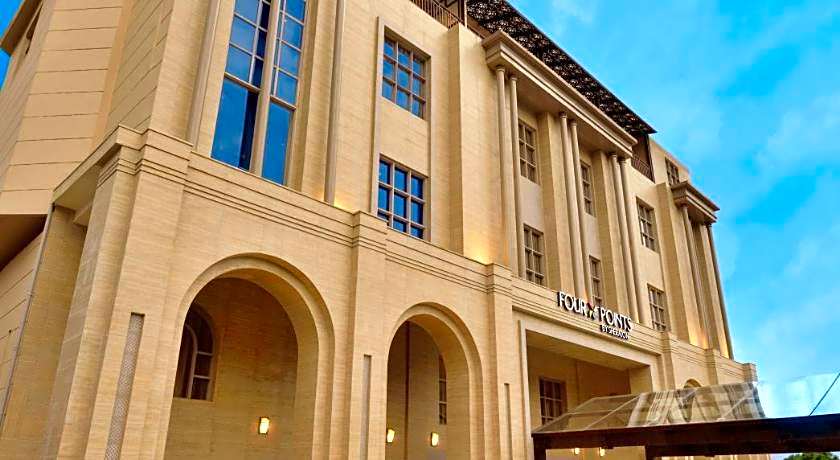 Four Points by Sheraton Srinagar