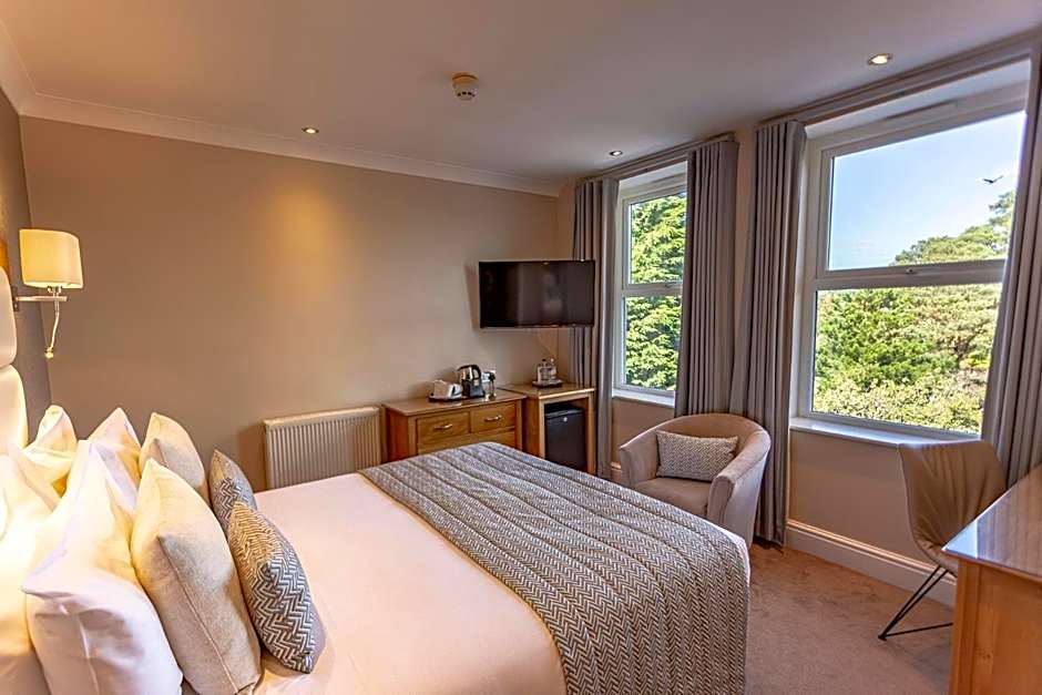 The Carlyon Bay Hotel and Spa