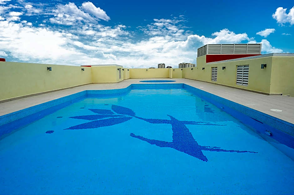 Hallmark Crown Hotel