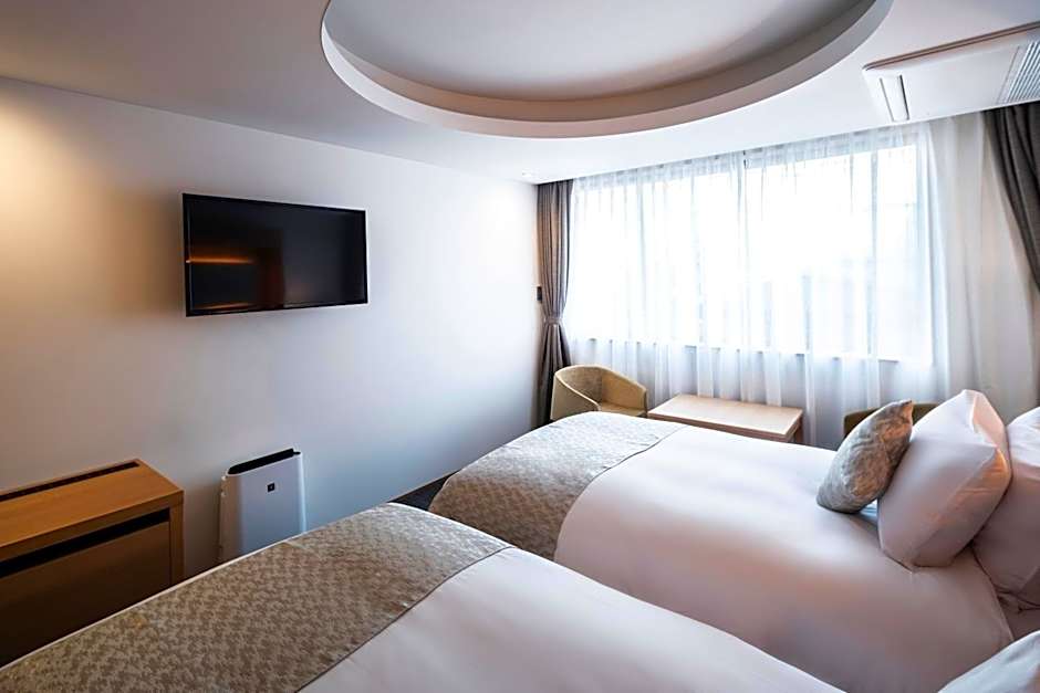 Kyoto Shijo Takakura Hotel Grandereverie