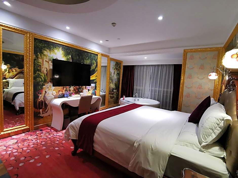 Angel Lover Theme Hotel (Guangzhou East Railway Station CITIC Plaza)