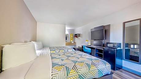 2 Full Beds Non-Smoking