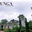 Bunga Café And Resort