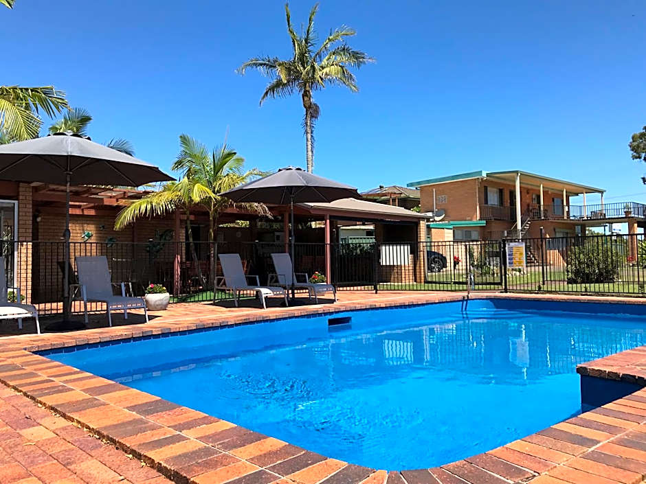 Haven Waters Motel & Apartments