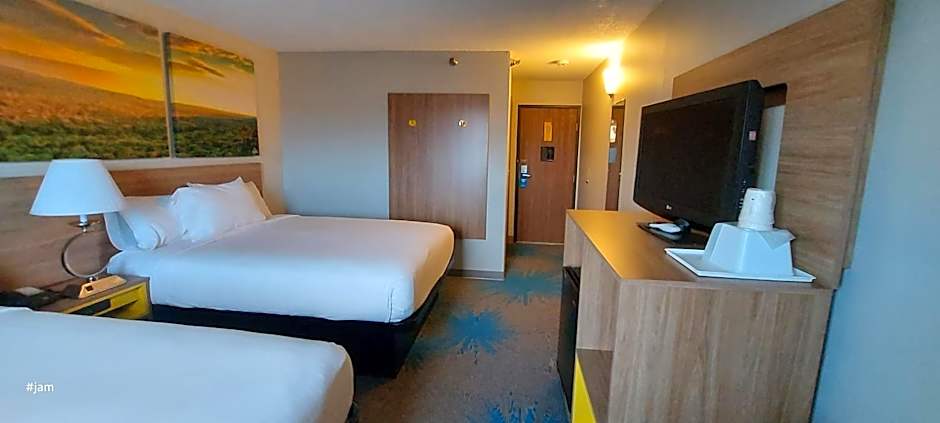 Days Inn by Wyndham Willmar