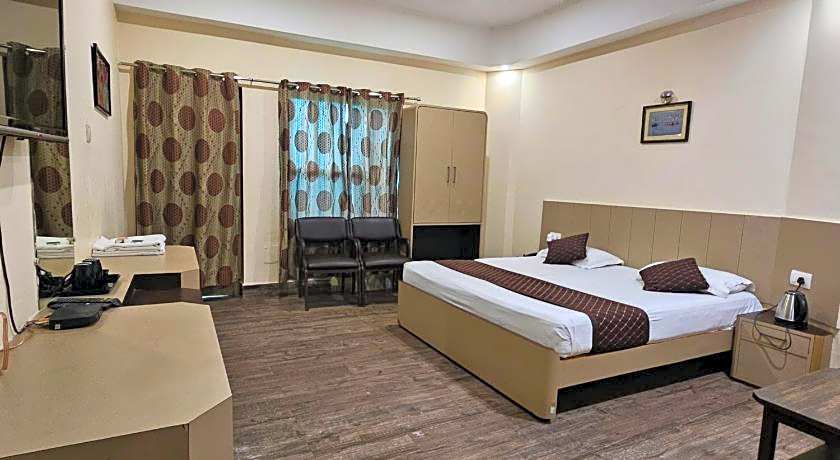 Hotel Padmini International