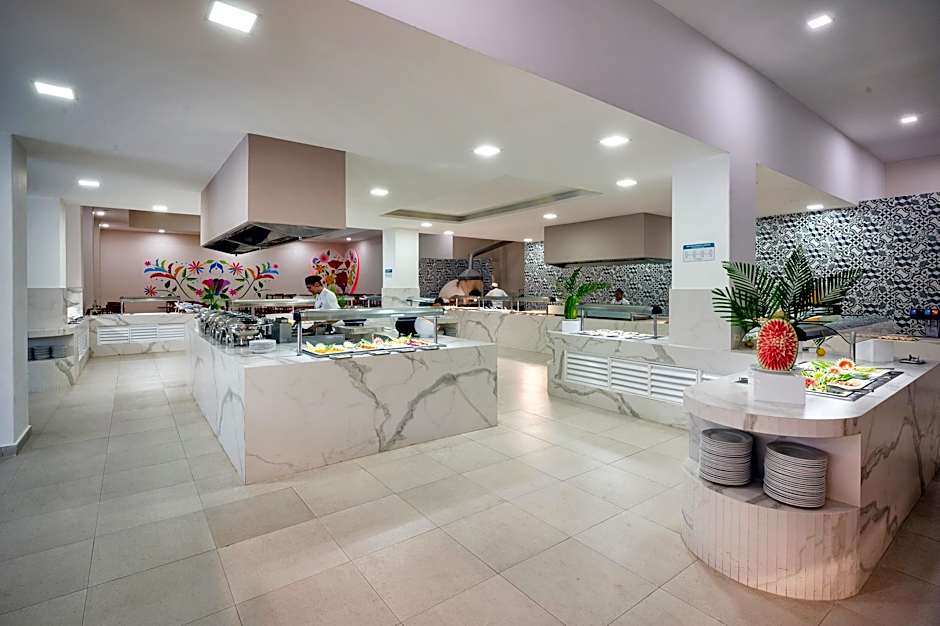 Viva Azteca by Wyndham, A Trademark All Inclusive Resort