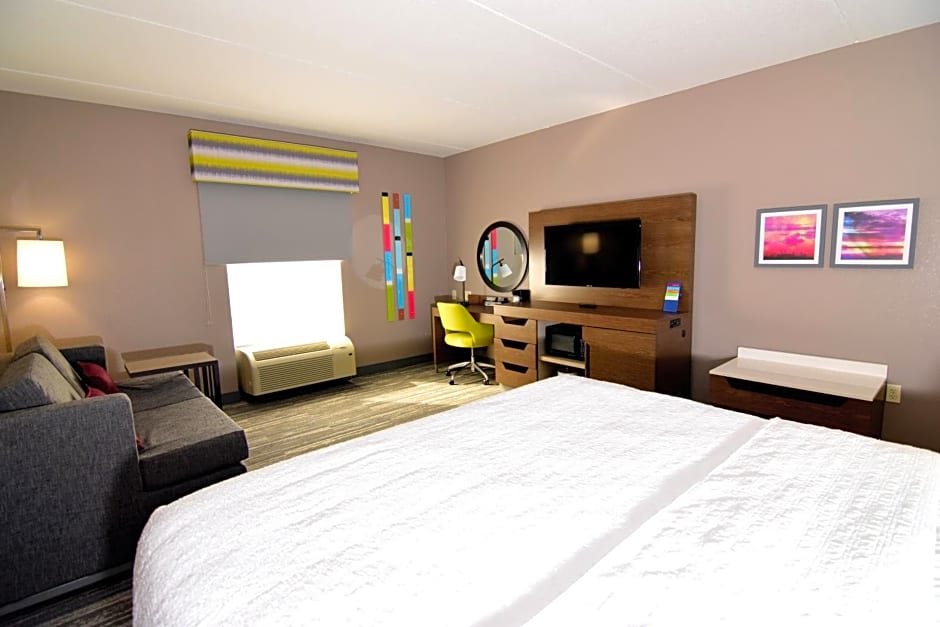 Hampton Inn By Hilton Leesburg