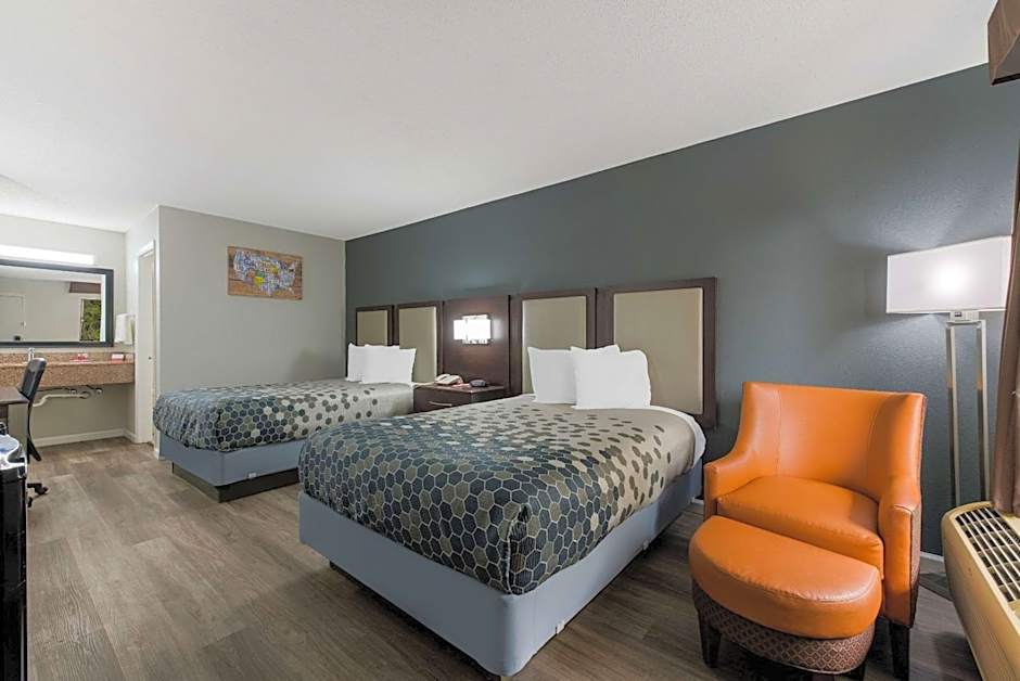 Econo Lodge Cheraw Market Street