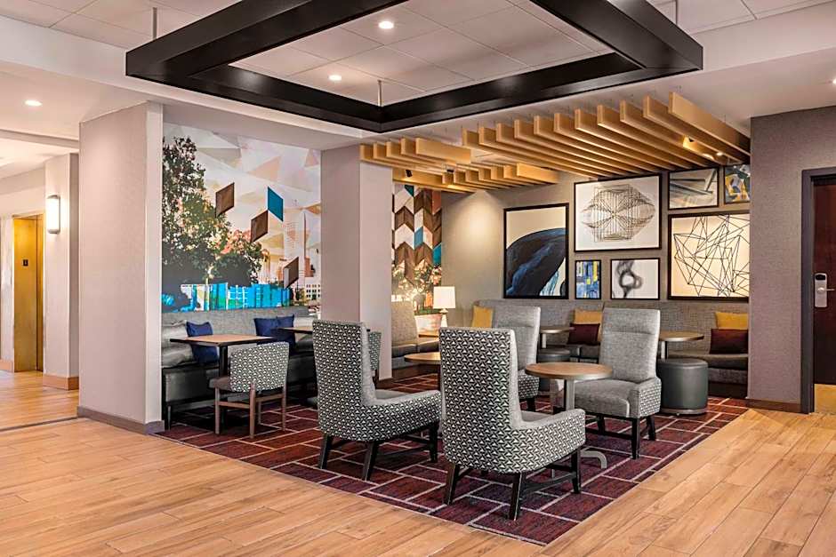 Hyatt Place Indianapolis Airport