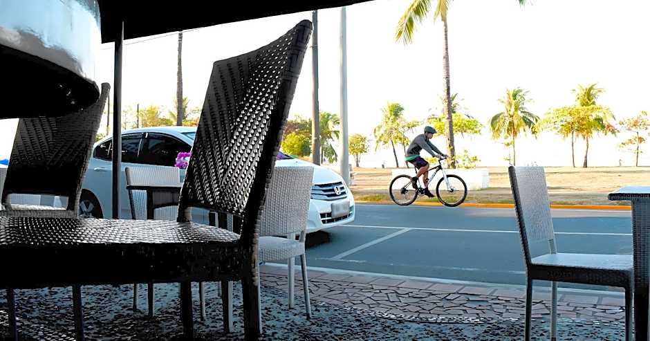 Hotel Bahia Subic Bay