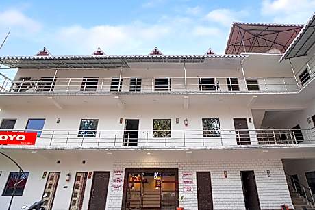 Collection O Roadside Inn