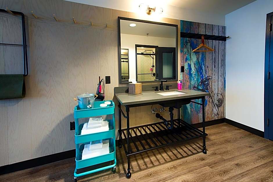 Moxy by Marriott New Orleans Downtown/French Quarter Area