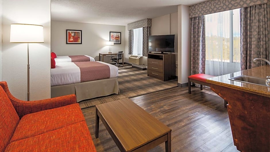 Best Western Plus Philadelphia-Choctaw Hotel and Suites