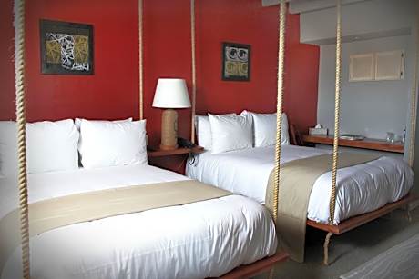 Deluxe Quadruple Room