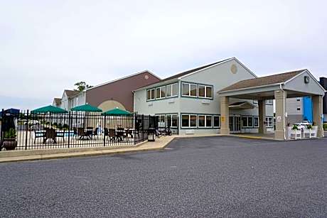 Quality Inn & Suites Georgetown Seaford