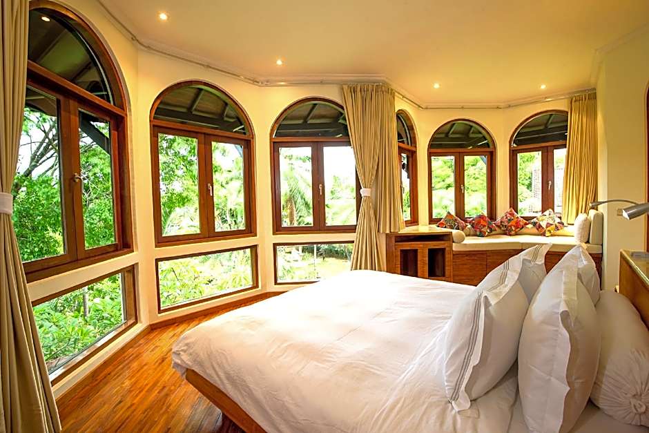 Urbanest Inn Villa