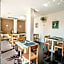 The Rinaya Canggu by ecommerceloka