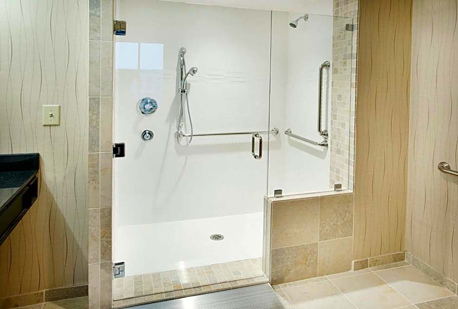 Holiday Inn Express Nashville-Hendersonville By IHG