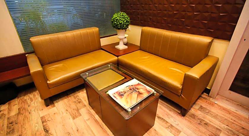 Garden Creek Residency