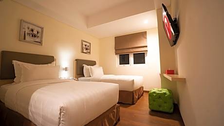 Superior Twin Room with View